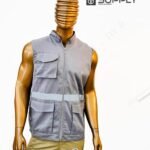 Gilets de travail gris claire sans manches multipoches