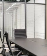 Film à Motif bandes dépolies de 13 mm - INT 213 | 152 cm de large – Rouleaux de 5 à 30 m – Image 5