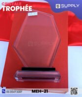 Trophée en Verre Cristal Forme Géométrique Asymétrique – Modèle MEH-21 (24 x 14,5 cm) – Image 3